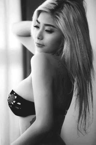 models Eunice Cho 20 years melons photography home