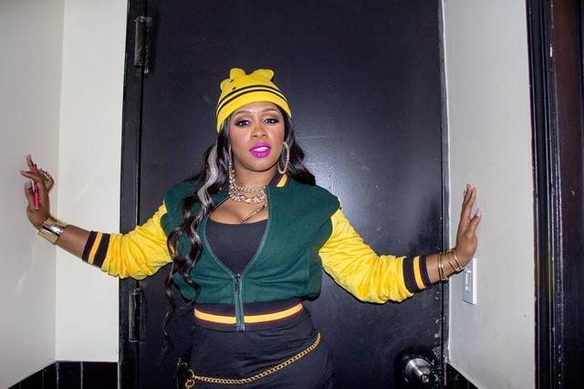 actress Remy Ma 21 years bawdy photoshoot in public