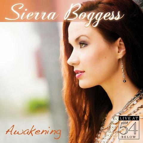 celebritie Sierra Boggess 25 years spicy image in the club