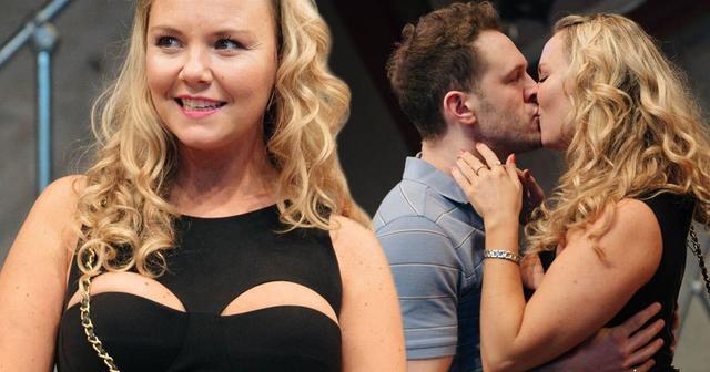 actress Charlie Brooks 24 years in the altogether image home