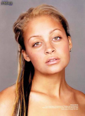 celebritie Tanya Dempsey 19 years stripped photos home
