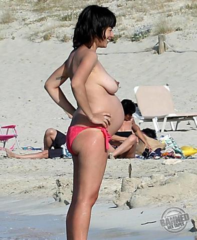 Diane Fleri topless photos