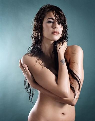 Alison Carroll topless photo