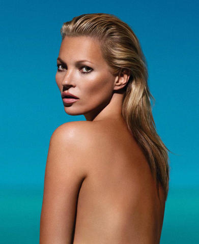 models Sarah-Jeanne Labrosse 25 years nipple photography beach