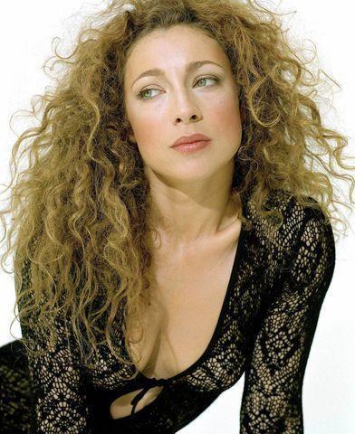models Alex Kingston 21 years in the buff pics in the club
