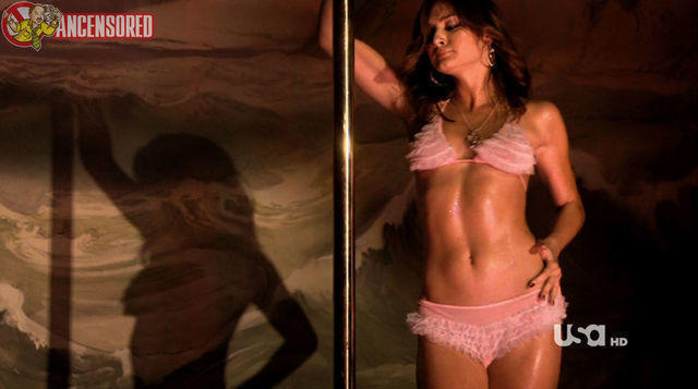 Christine Evangelista topless foto
