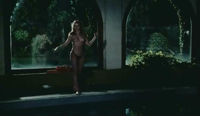 Cristina Cottrelli nude foto
