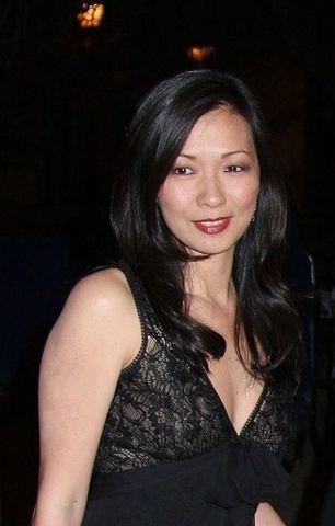 actress Deborah Lin 2015 k naked pics in public