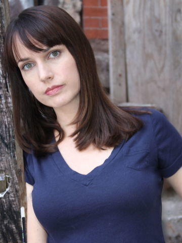 actress Julie Ann Emery 21 years voluptuous art in the club