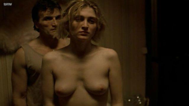 models Julie Gayet 20 years undressed photography home