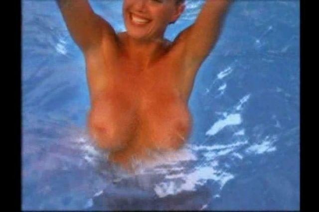 actress Julie K. Smith 19 years titties photo beach