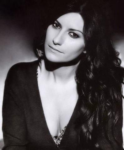 celebritie laura pausini 20 years unclothed picture home