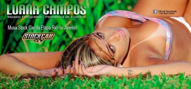 celebritie Luana Campos 22 years bare-skinned foto in the club