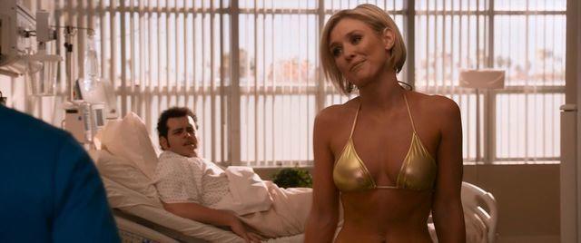 Nicky Whelan topless picture