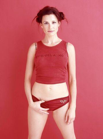 actress Shawnee Smith 24 years carnal image in public