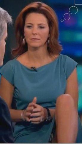 celebritie Stephanie Ruhle 23 years provoking picture in public