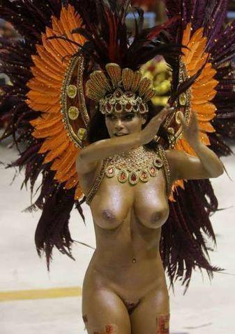 Viviane Castro Nude Fotos 44