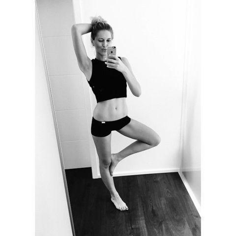 Zorka Hejdova topless photo