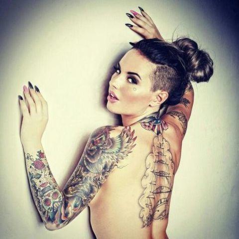 celebritie Christy Mack teen amative picture home