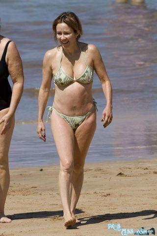 models Patricia Heaton 19 years natural picture beach