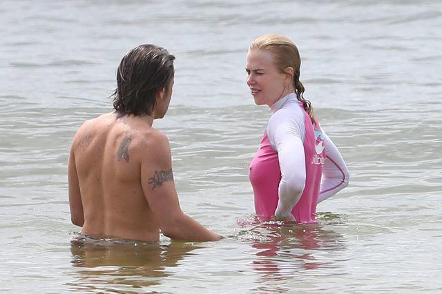 actress Nicole Kidman 24 years impassioned snapshot beach