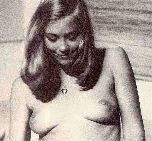 models Cybill Shepherd 22 years Without brassiere photos in public