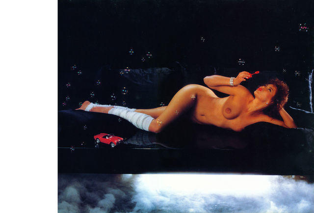 Lucienne Bruinooge topless art