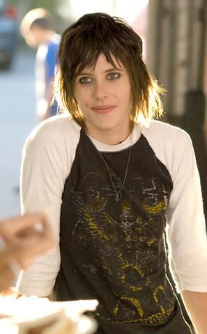 models Katherine Moennig 23 years uncovered photo in public