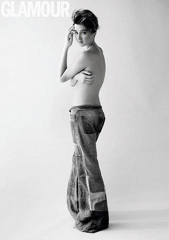 models Taryn Davis 21 years leafless art beach