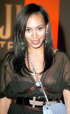 Solange Knowles nude image