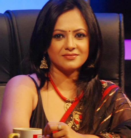 actress Sreelekha Mitra 2015 Without bra photography in the club