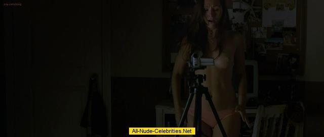 celebritie Zara Taylor 25 years nude image in the club