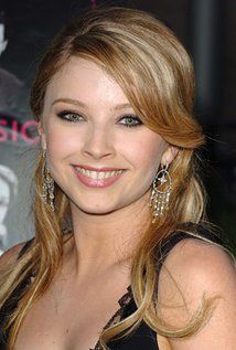 Elisabeth Harnois Nude