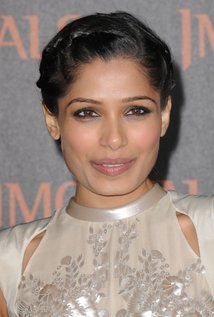 Freida Pinto Nude