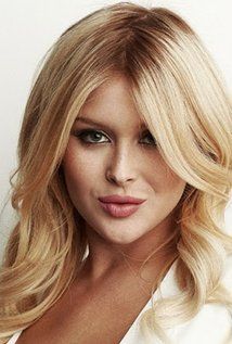 Renee Olstead Nude