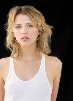 Riley Voelkel Nude