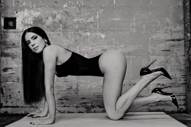 actress Rachida Brakni 22 years naturism art home