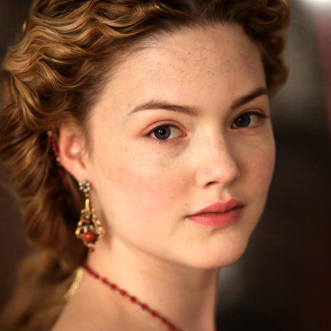 Holliday Grainger nude pic