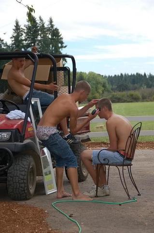 Molly Roloff topless picture