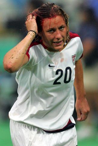 models Abby Wambach 18 years raunchy picture home