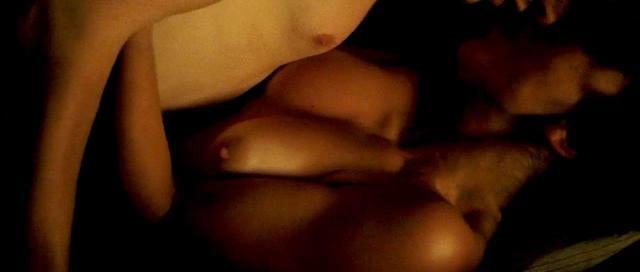 Alice Braga nude pic