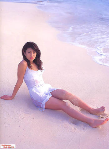 actress Haruka Igawa 18 years k naked photoshoot home