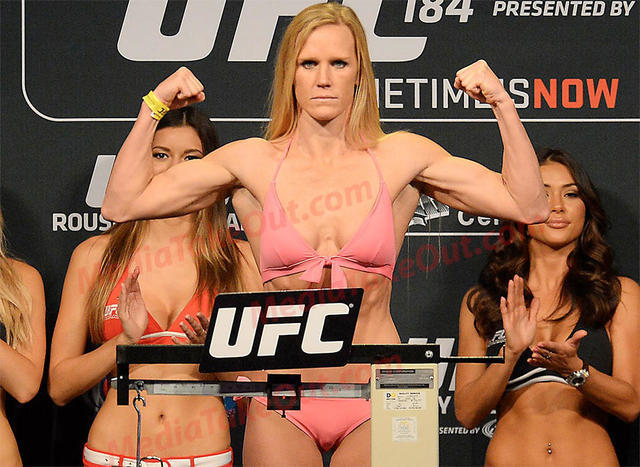 Nackt  Holly Holm 