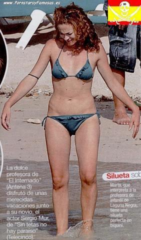 Marta Hazas bikini
