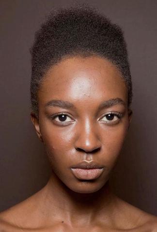 models Belinda Owusu 23 years unexpurgated pics home