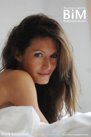 actress Adrianna Bertola teen overt photos beach