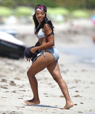 Nude pictures of tika sumpter