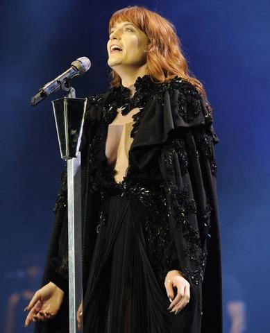 Florence Welch Topless.
