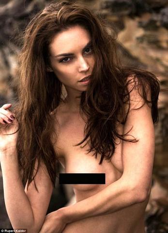 Sarah Bellini nude pic