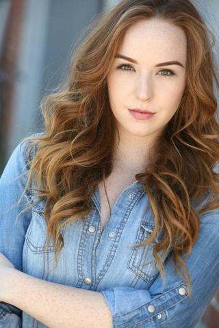 Naked camryn grimes Young and